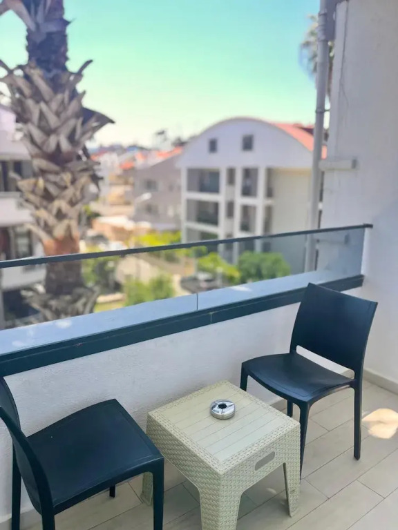 Two Seas Hotel
