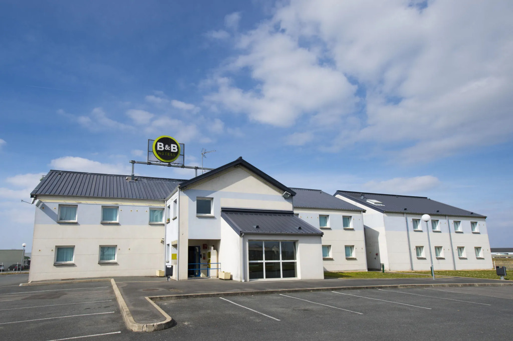 B&B HOTEL Bourges 2