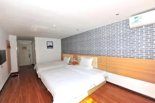 7Days Inn Xian East Street Zhangxueliang Memorial Hall East Door