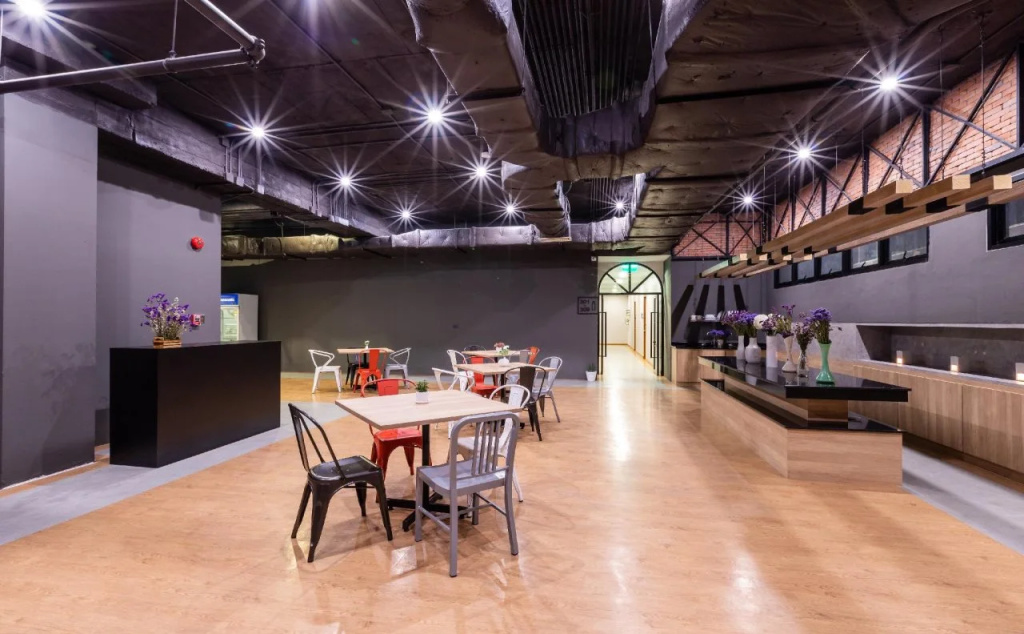 Sleep Z Hostel by Icon Park