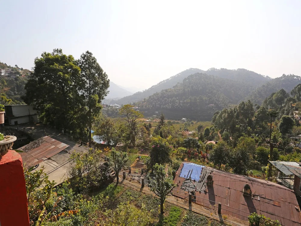 OYO 10312 Home Spacious Studio Bhowali