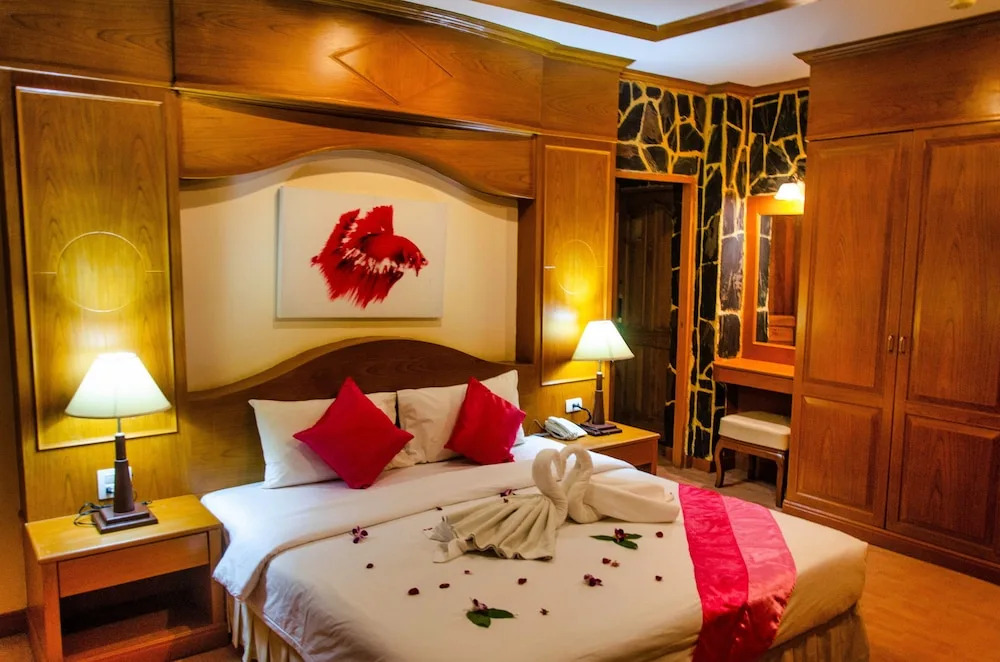 Diva Patong Hotel