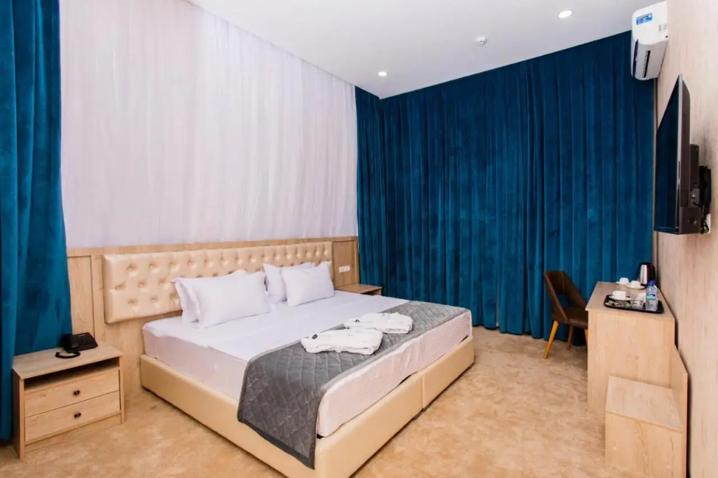 Homestay B&B Hostel