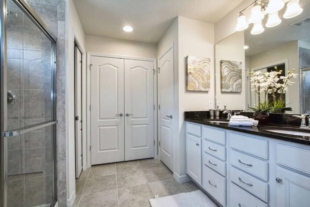 Windsor at Westside-5 Bedrooms House W/pool-3716ww Home