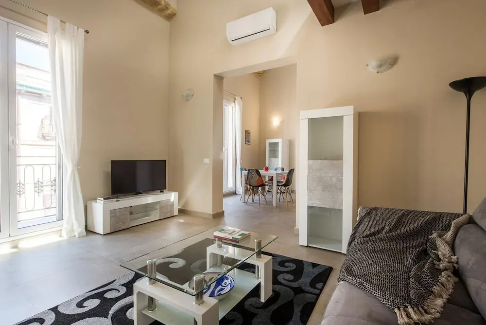 Santa Cecilia Apartment 6A by Wonderful Italy