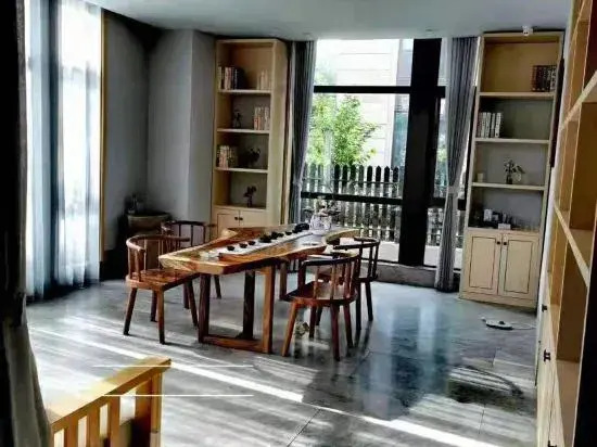 Qijiantang Vacation Apartment (Yangzhou Slender West Lake)