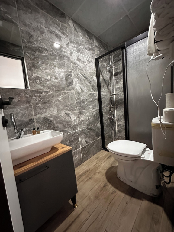 Ramin Hotel