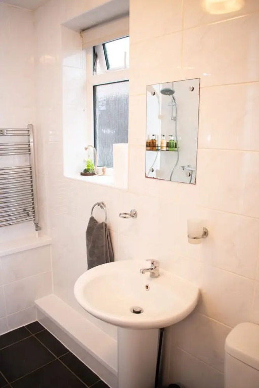 Ideal Lodgings in Bury - Redvales