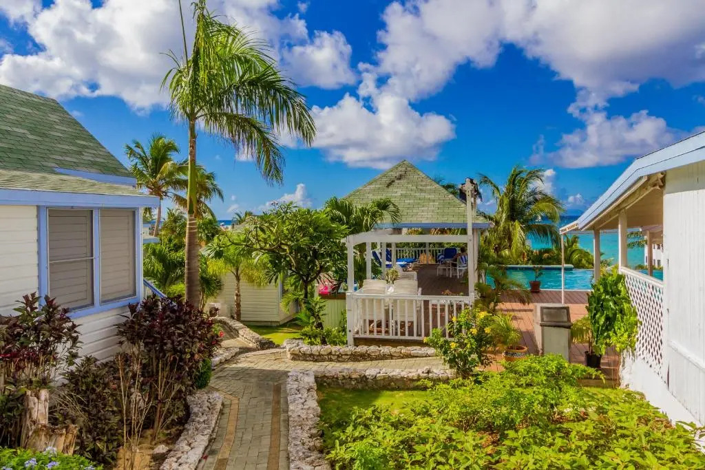 La Vista Beach Resort