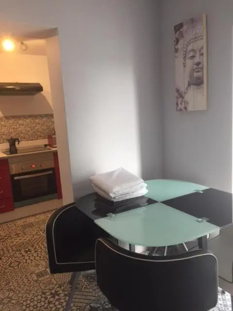 Modern Seaside Apartment 700 mt from beach