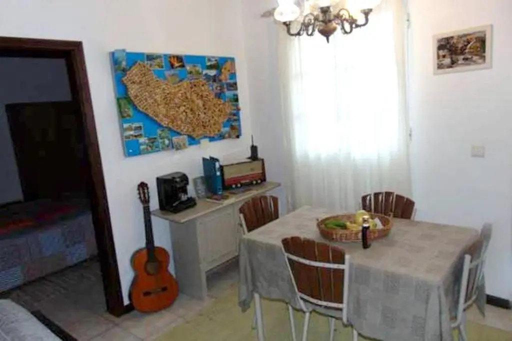 House with 2 bedrooms in Machico with WiFi 4 km from the beach