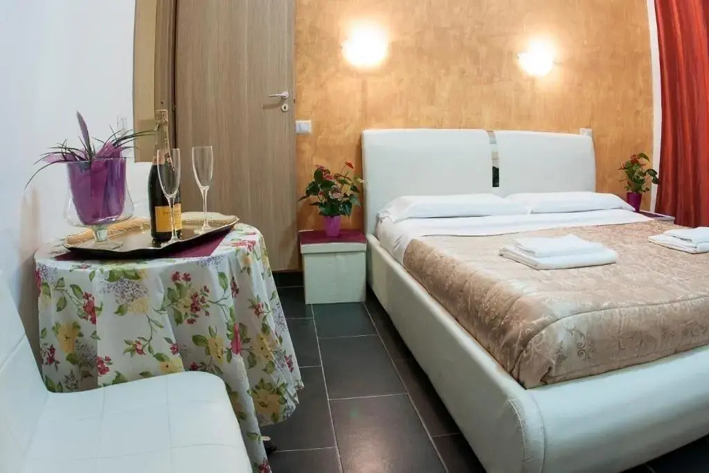 Gio Suites