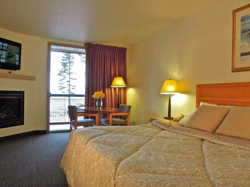 Firelite Lodge