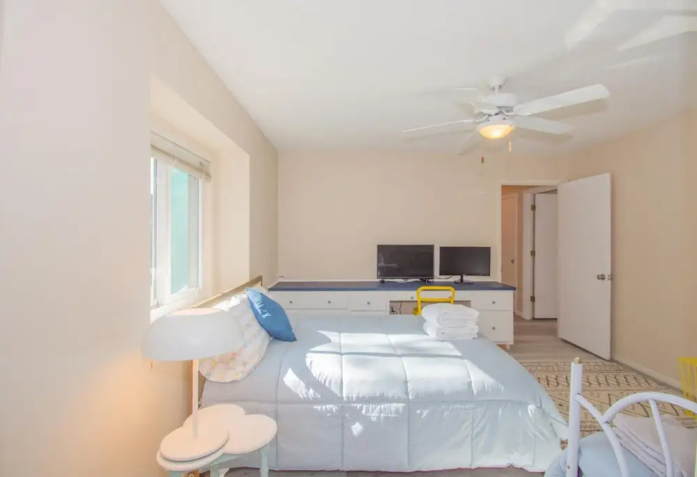 418 Skimmer Cove