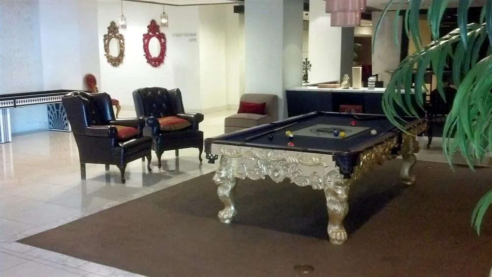 Royal Resort