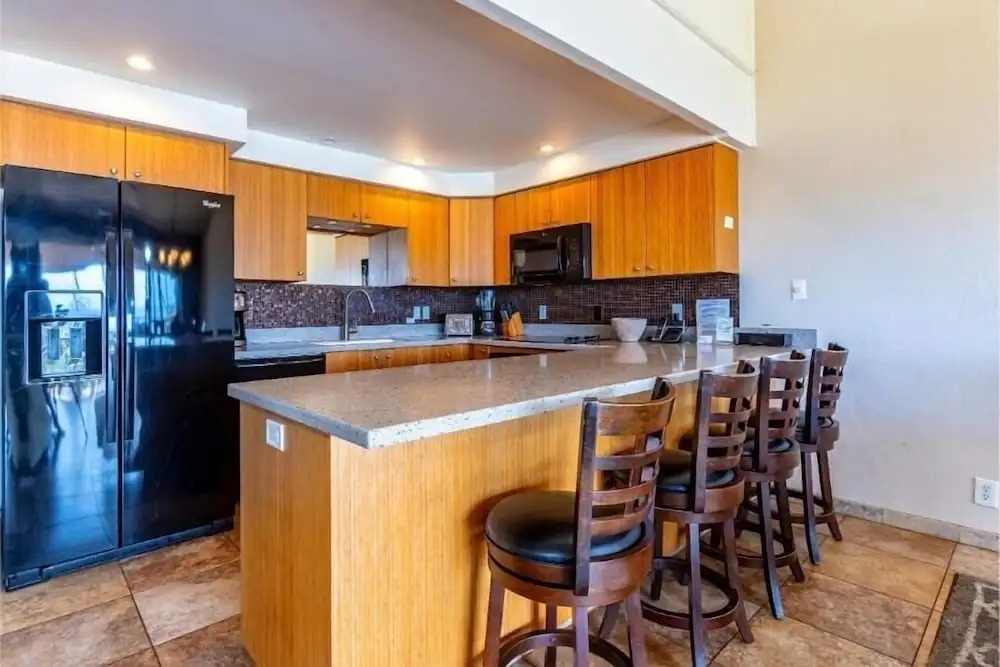 Maalaea Surf, #c-8 2 Bedroom Condo by RedAwning
