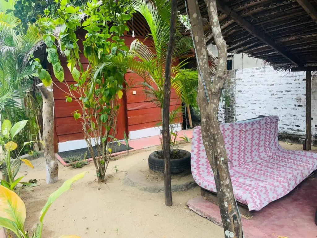 Lemon Tree Hostel