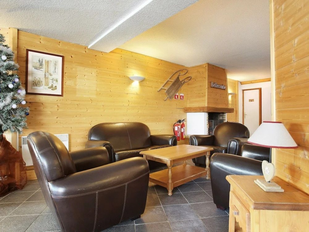 Rustic apartment in the center of Notre Dame de Bellecombe