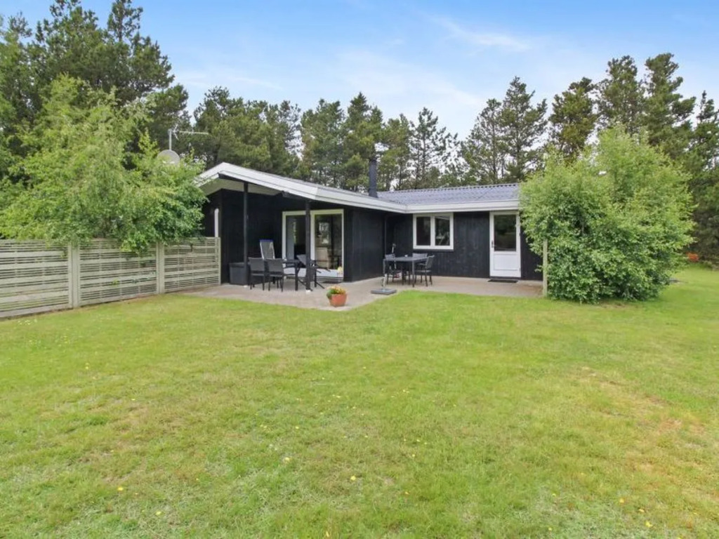 "Amyntas" - 1.4km from the sea in Western Jutland