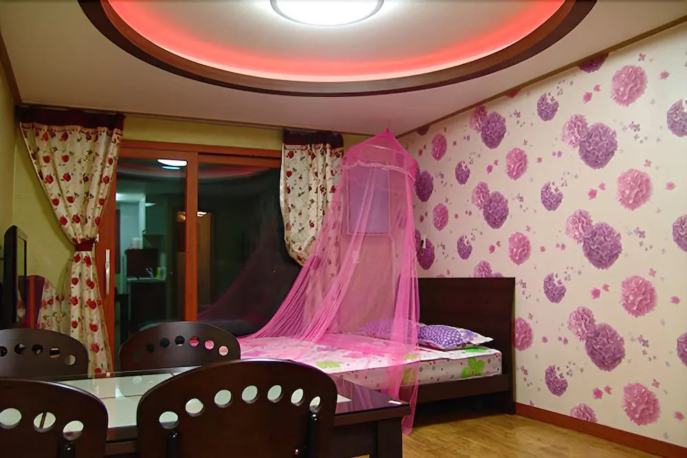 Boryeong Yongdu Beachbill Pension