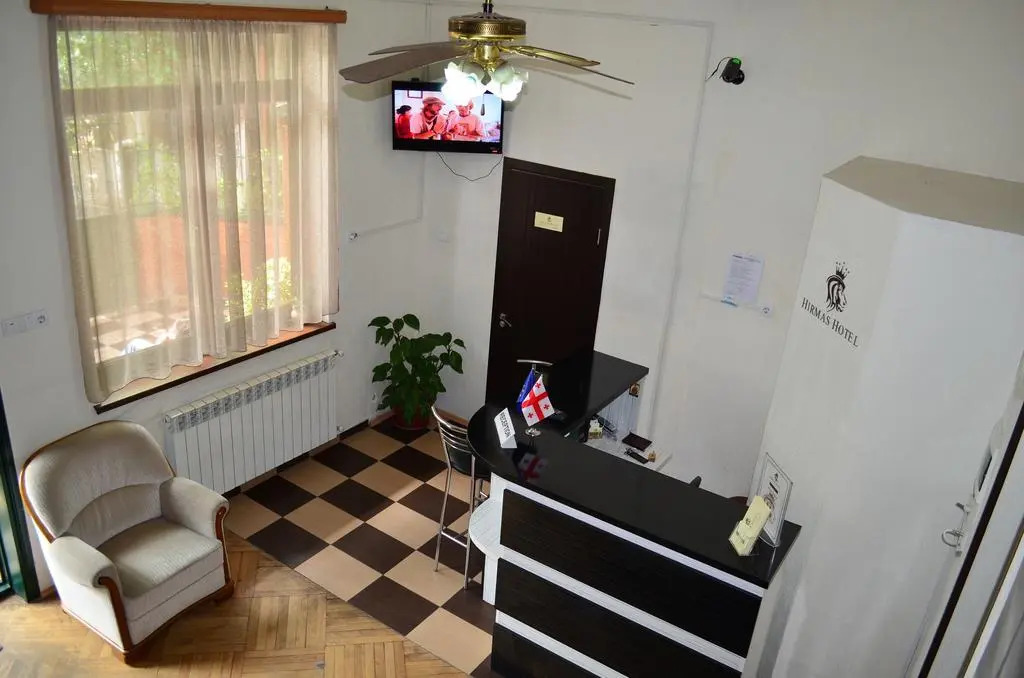 Hirmas boutique hotel