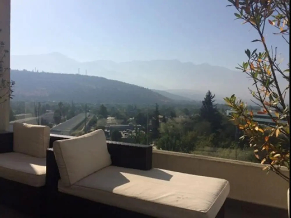 Charming Studio - w/Mountain View, Pool, & Gym