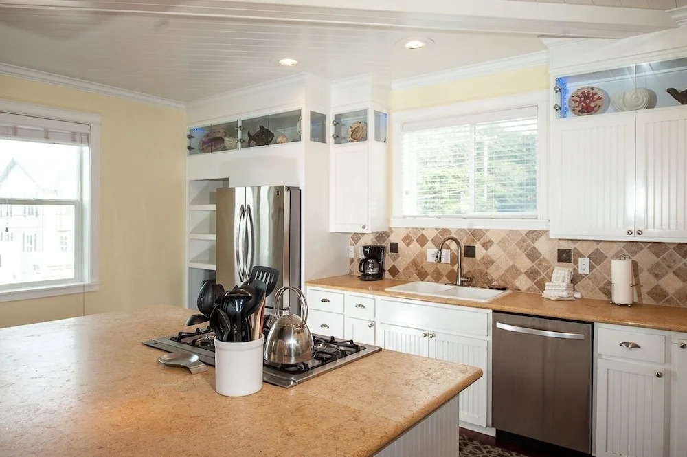 Salty Dog 4 Bedroom Home