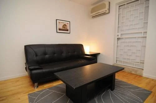 New York East Village Suites E