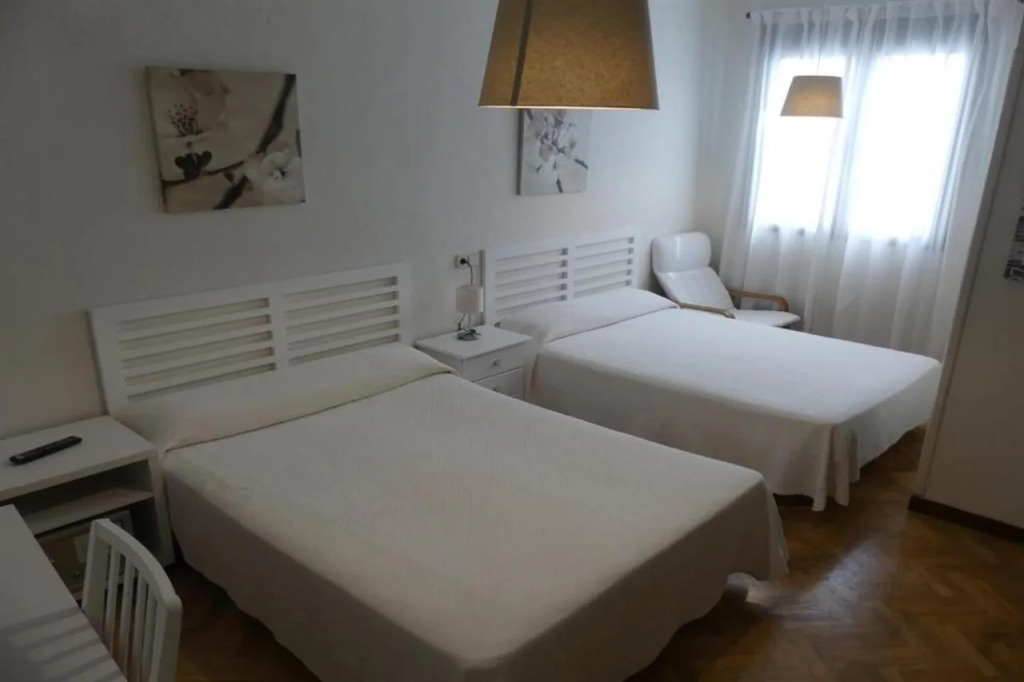 Hostal America