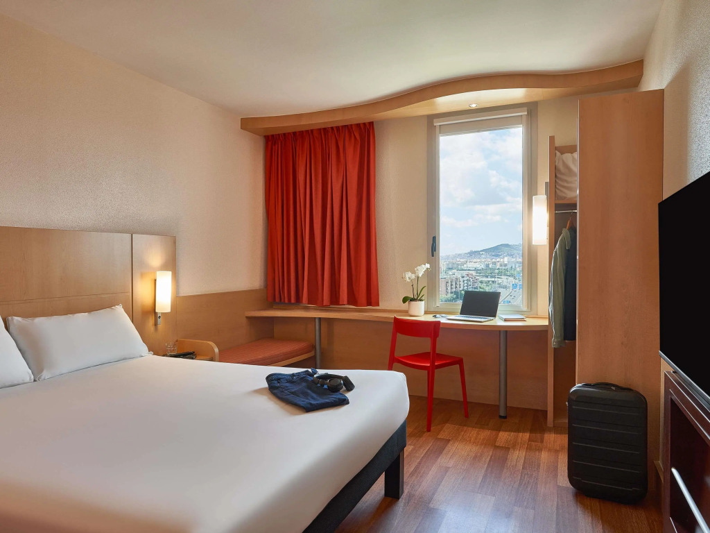 Ibis Barcelona Santa Coloma