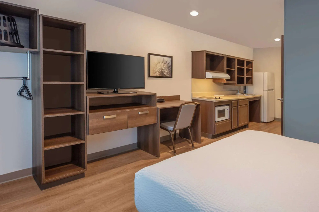 Wood Spring Suites Washington DC East Arena Drive