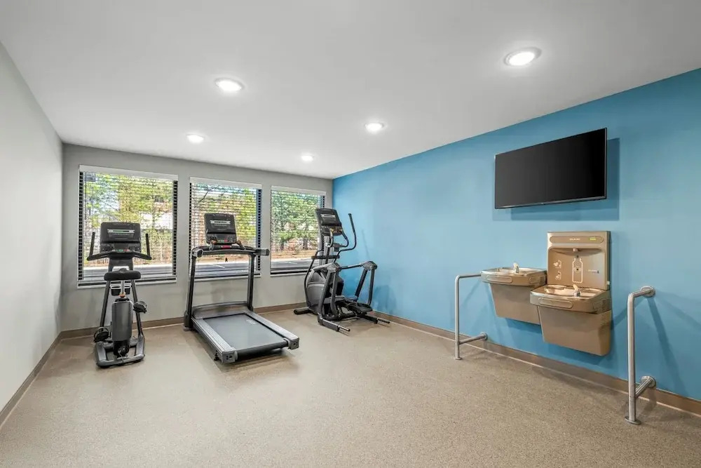WoodSpring Suites Charlotte Northlake