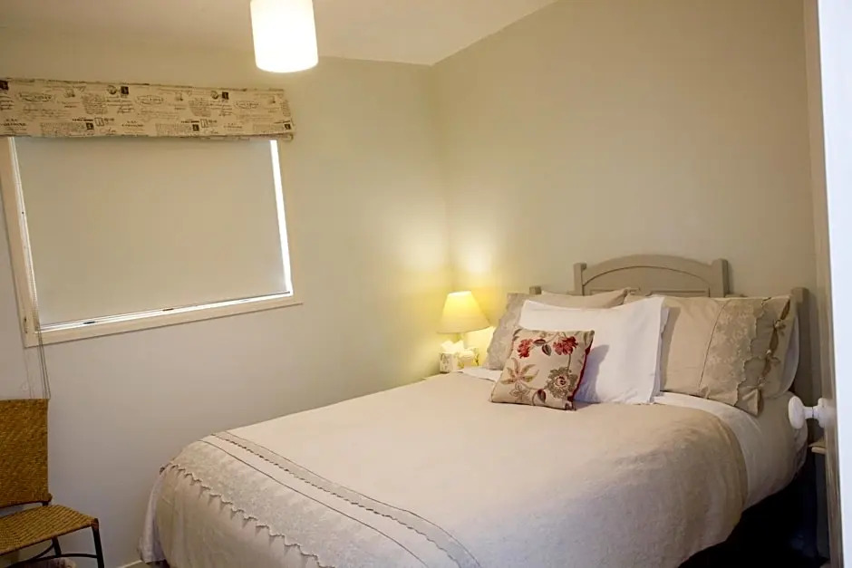 Magnolia House