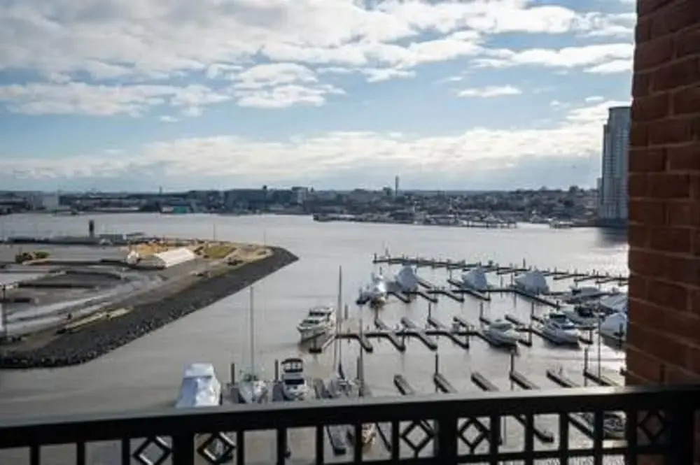 Waterfront Baltimore 2br Furnished Apartment 2 Bedroom Apts by RedAwning