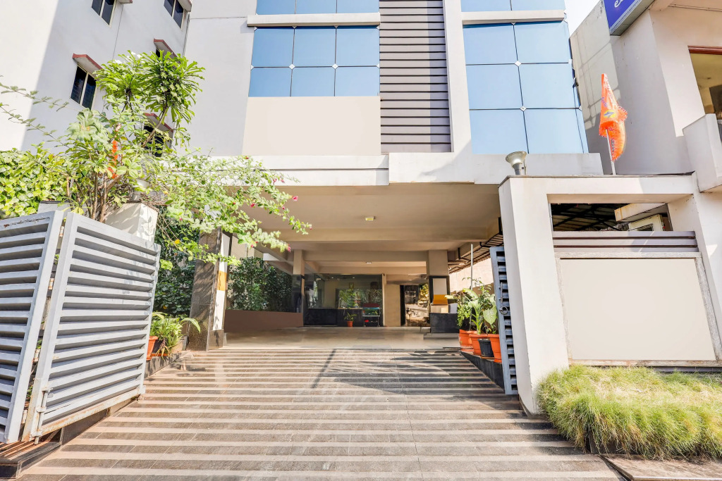 Townhouse Dwarka Nagar Near Ramatalkies
