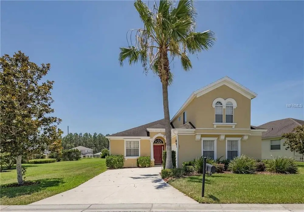 A Great 5 Bedroom Villa With it own Private Pool Perfect Wail in Davenport