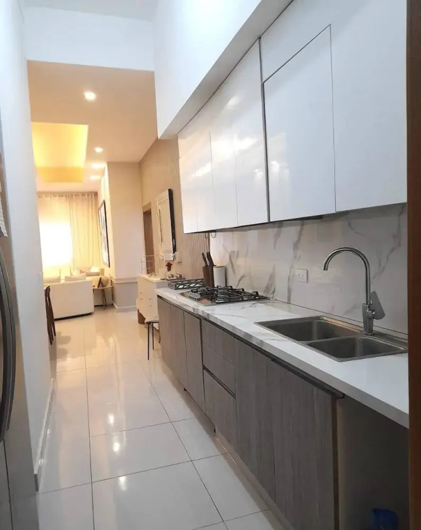 Luxury 3-bedroom Apartment With Pool in Naco, Santo Domingo