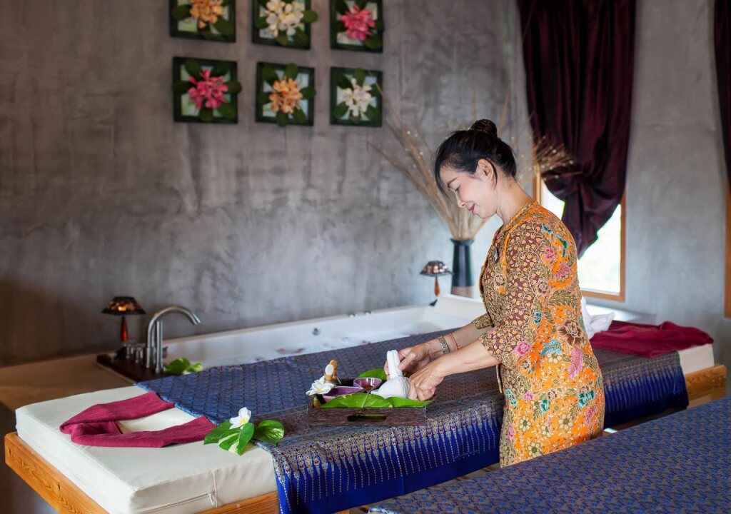 Tango Luxe Beach Villa, Koh Samui