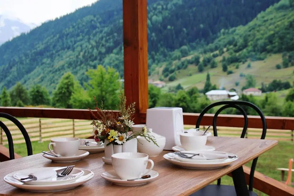 Ushba Hill Panoramic Lodge Becho