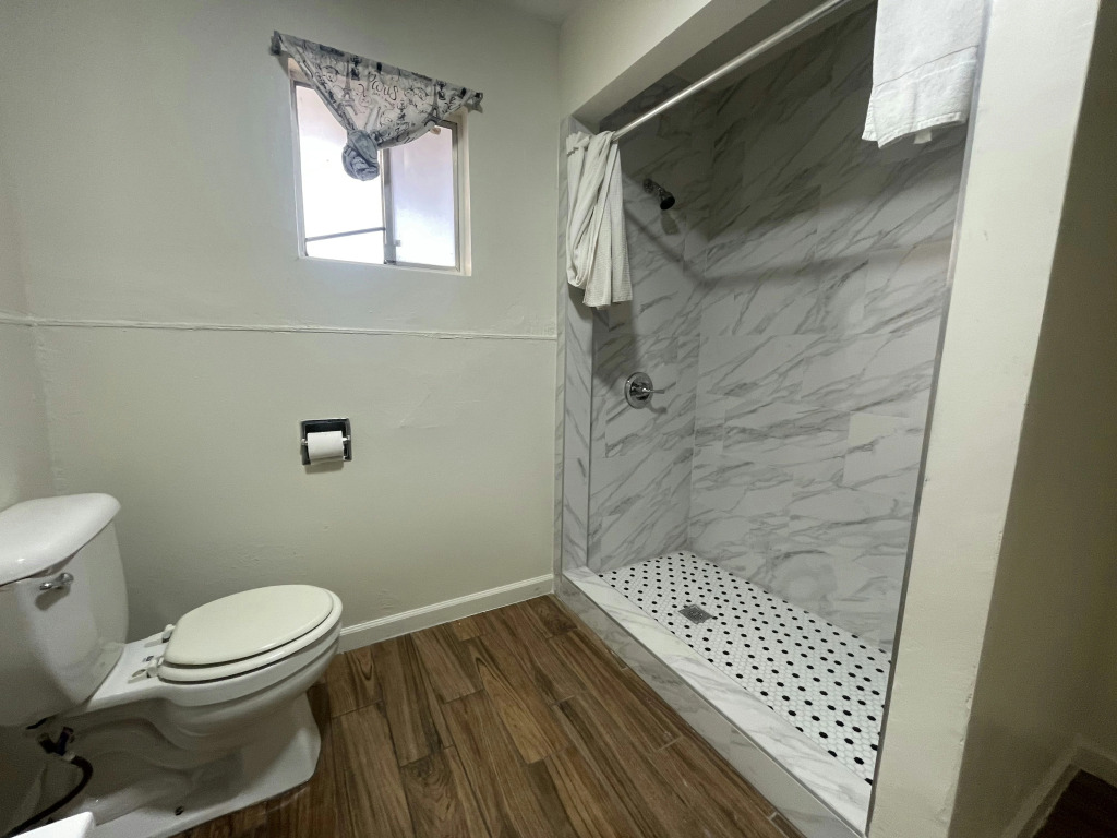 Oak Motel Modesto CA