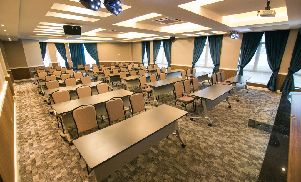 INDRA HOTEL - BOUTIQUE SUITES