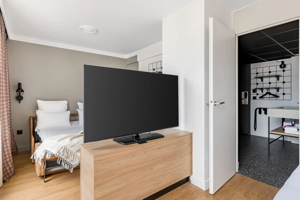 Moxy Annecy