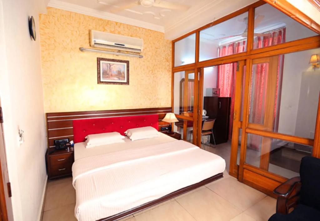 Hotel White Palace