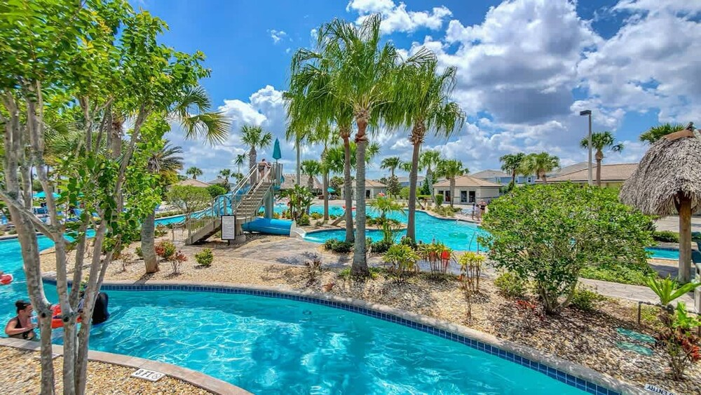 Toy Story Villa - 5BD Game Room Pool Spa near Disney