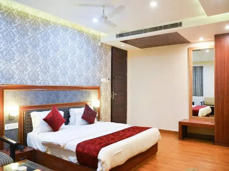 ZO Rooms Varanasi Cantt