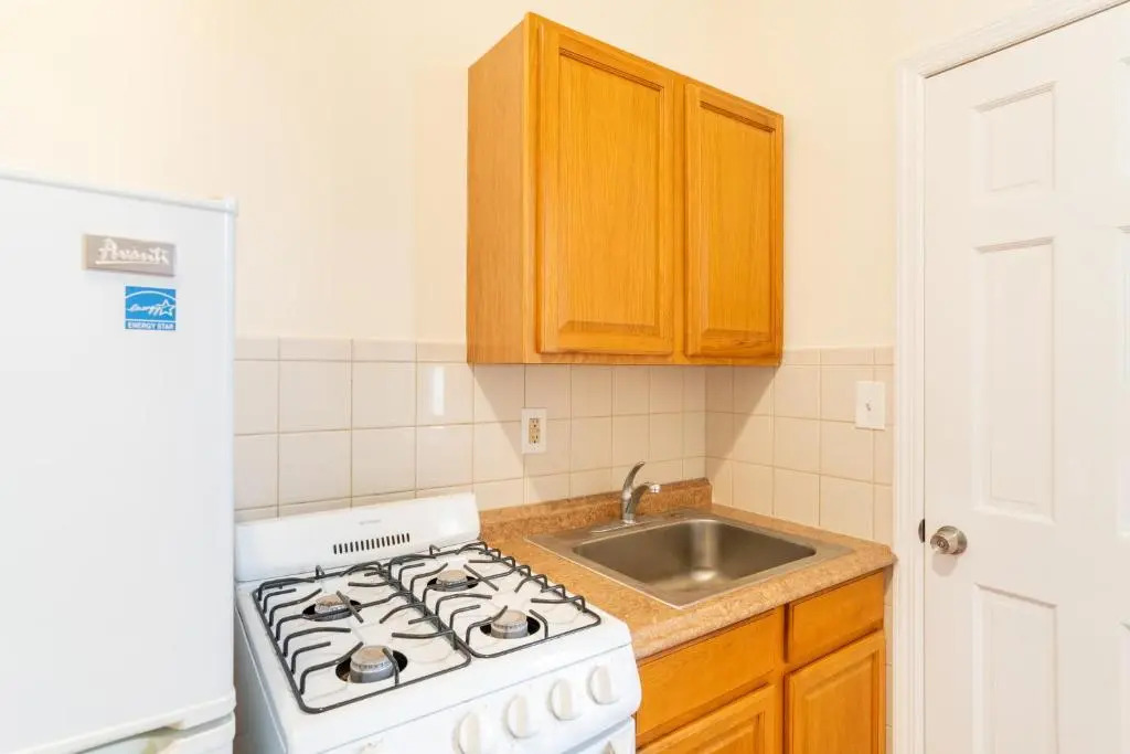West 30th Street Guest House