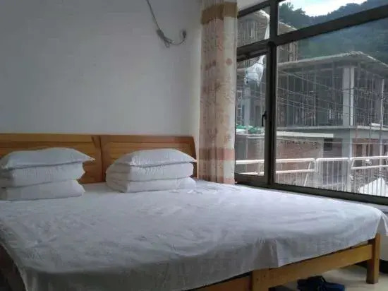 Beijing Sunshine Courtyard Farmhouse