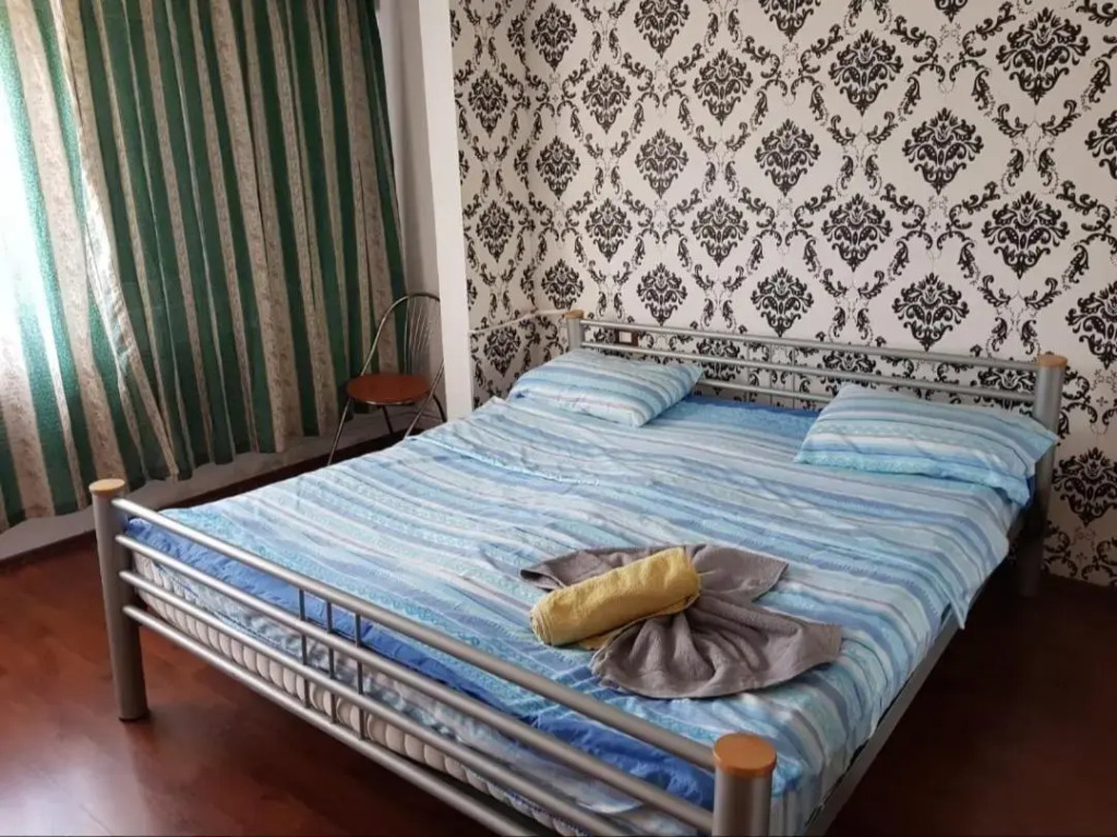 2 rooms unirii