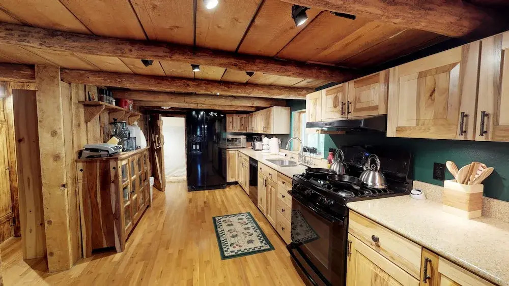 Stunning Apple Lane Log Cabin