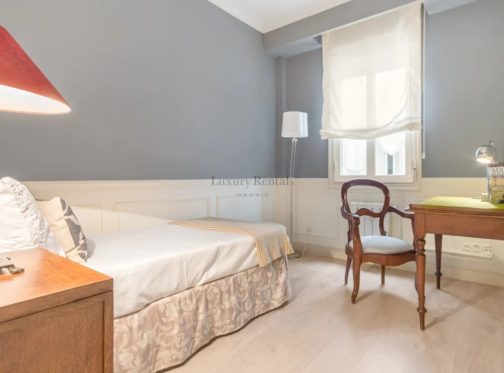 3 Bedrooms for 5 pax in Salamanca ( Padilla III )